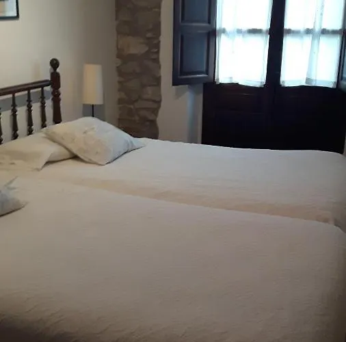 Muriances Pensión 3*